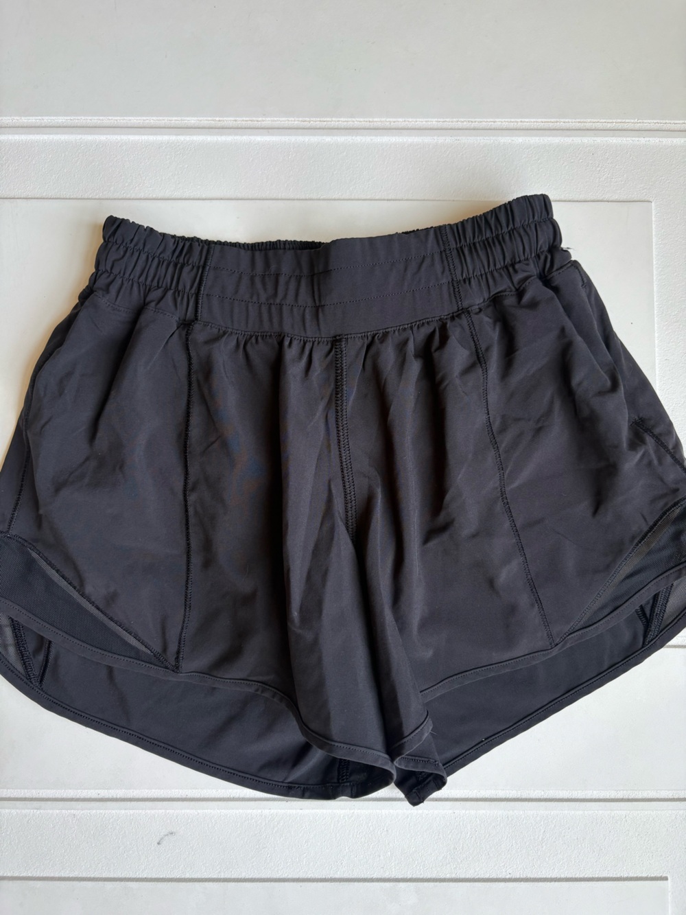 Lululemon Women’s  Running Shorts Black Size 4 Tall
